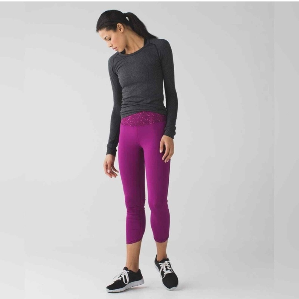 Purple Cropped Leggings
